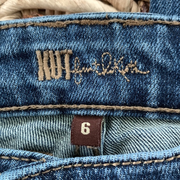 KFTK Catherine Boyfriend Plaid Patch Jean - Picture 13 of 16
